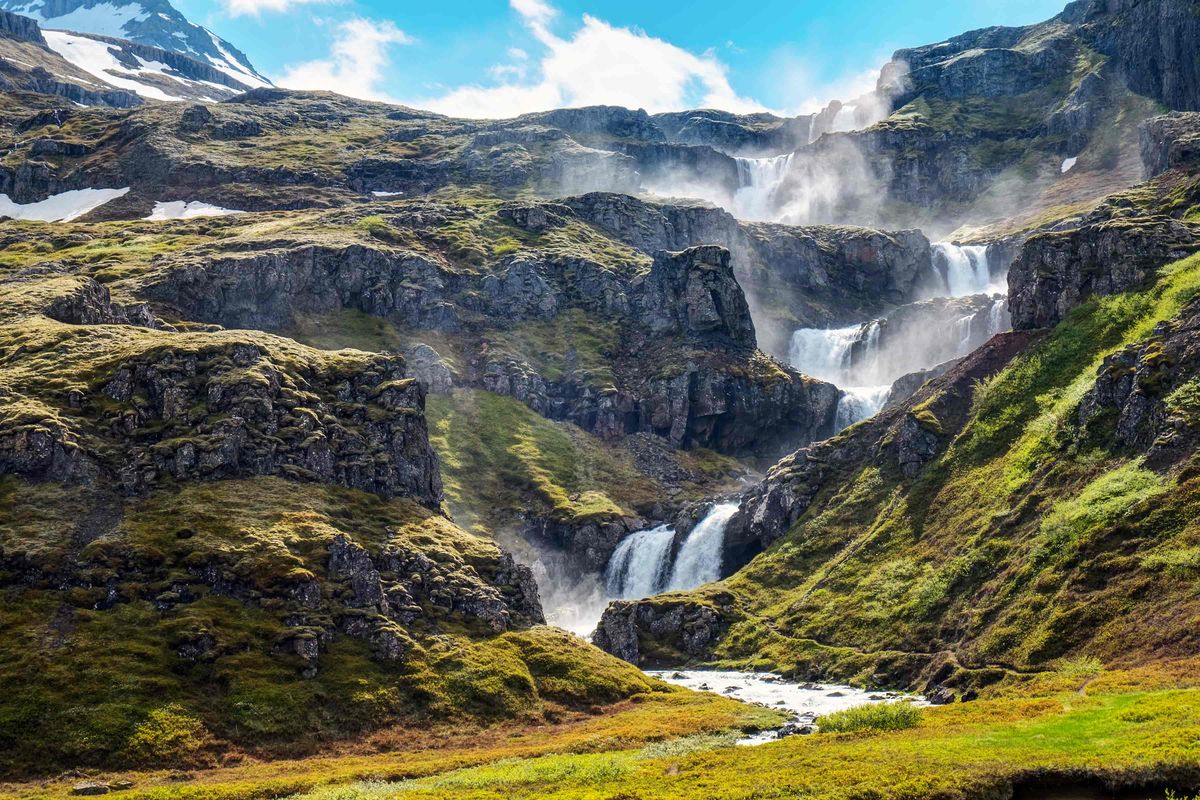 Klifbrekkufossar, Iceland