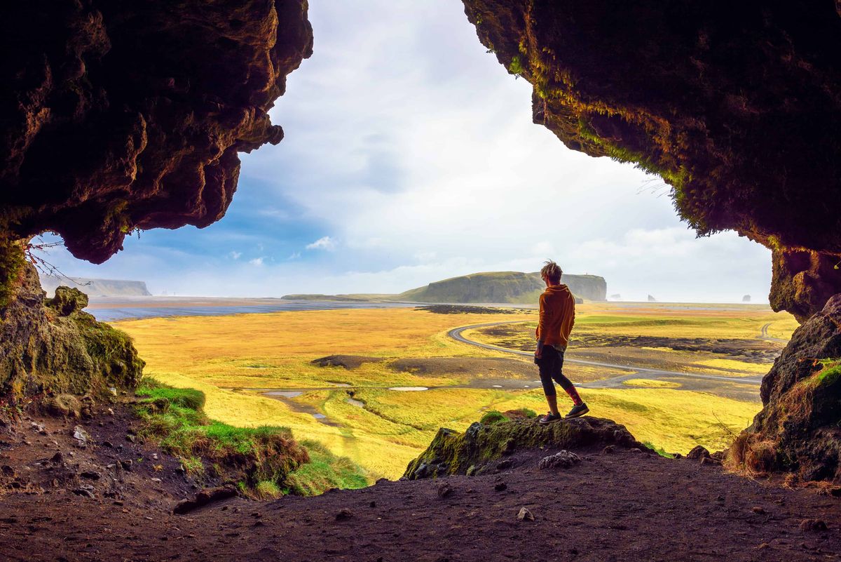 Loftsalahellir, Iceland